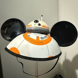 Star Wars Black and Cream Mickey Ears Hat